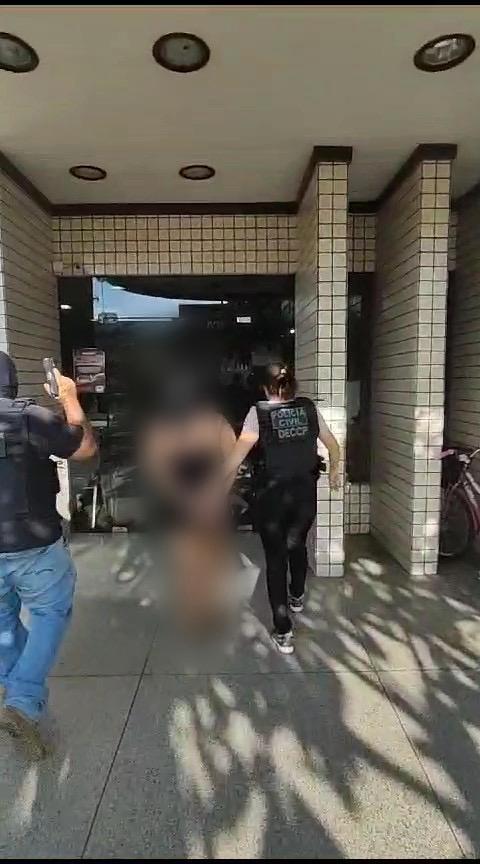 EM MACAPÁ, POLÍCIA CIVIL PRENDE MULHER ACUSADA DE SER MEMBRO DE UM GRUPO CRIMINOSO